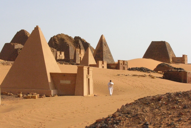 Les pyramides nubiennes